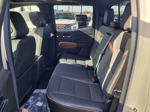 New 2026 GMC Canyon AT4 w/ Technology Plus Package image 46