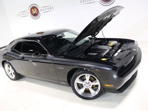 Used 2009 Dodge Challenger R/T image 70