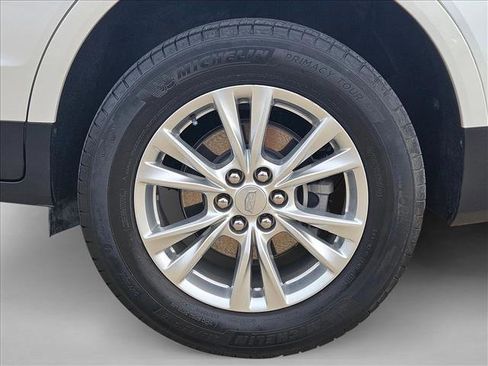 Used 2023 Cadillac XT5 Luxury image 24