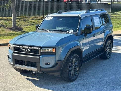 Used 2024 Toyota Land Cruiser image 10