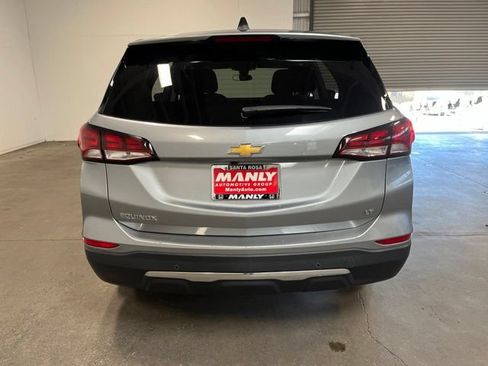 Used 2024 Chevrolet Equinox LT FWD image 4