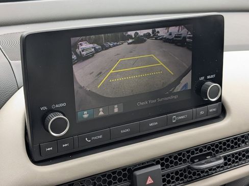 Used 2023 Honda HR-V LX image 20