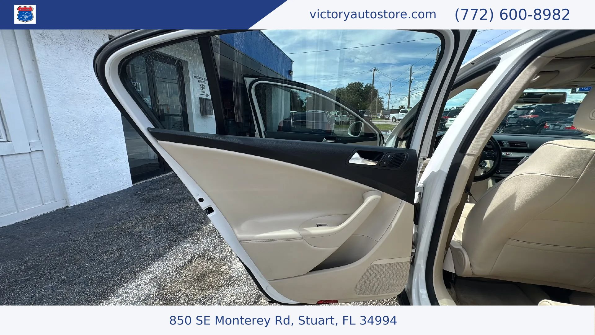 Used 2010 Volkswagen Passat Komfort FWD image 37