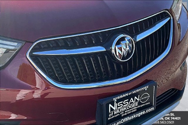 Used 2021 Buick Encore Preferred w/ Safety Package FWD image 33