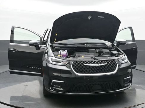 New 2026 Chrysler Pacifica Pinnacle image 46