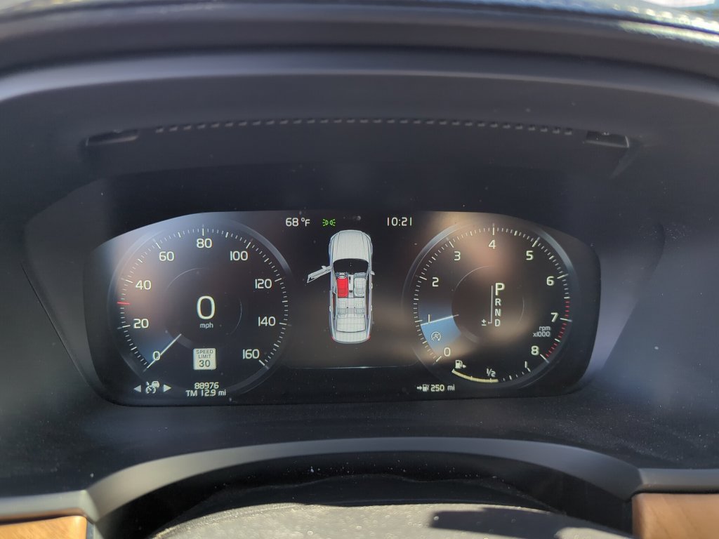Used 2018 Volvo S90 T6 Inscription w/ Convenience Package AWD/4WD image 12