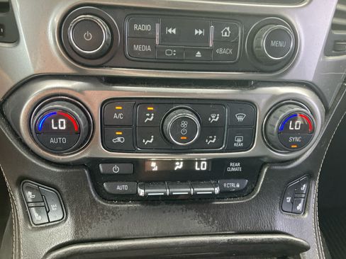 Used 2015 Chevrolet Tahoe LTZ AWD/4WD image 26