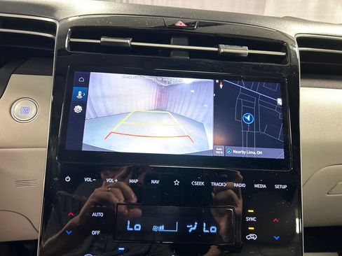 Used 2024 Hyundai Tucson SEL w/ Convenience Package FWD image 16