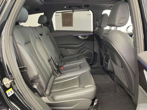 Used 2021 Audi Q7 3.0T Prestige w/ Prestige Package AWD/4WD image 24