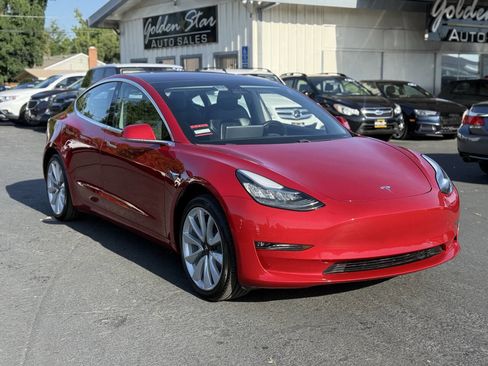 Used 2018 Tesla Model 3 Long Range RWD image 4