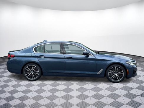 Certified 2023 BMW 530i xDrive w/ Premium Package AWD/4WD image 7