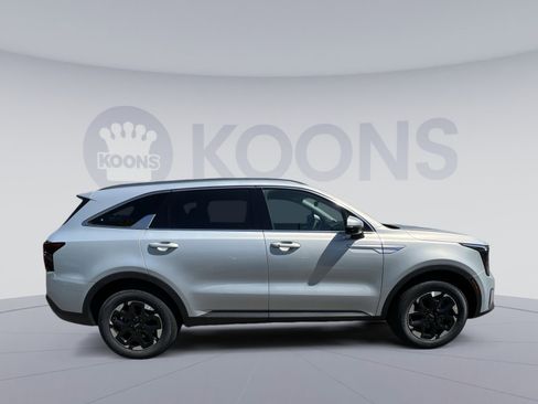 New 2026 Kia Sorento S w/ S Panoramic Sunroof Package AWD/4WD image 17