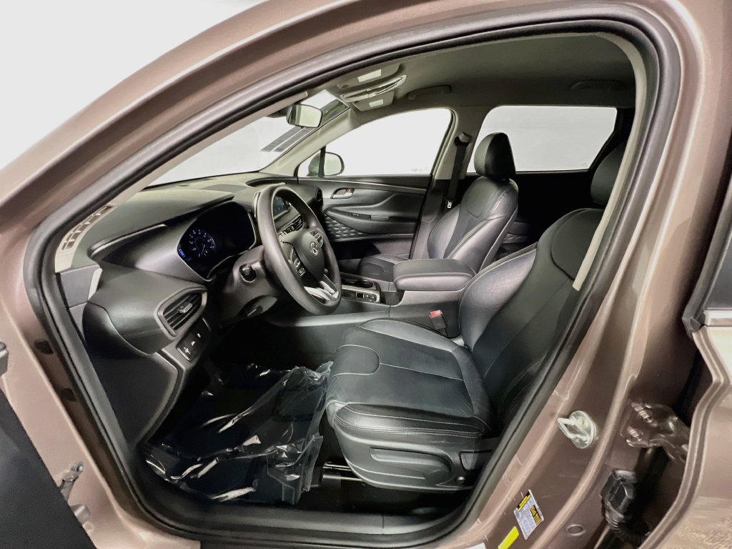 Used 2020 Hyundai Santa Fe SE w/ Cargo Package FWD image 12