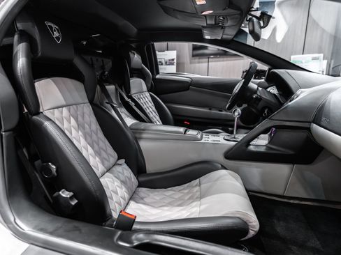 Used 2005 Lamborghini Murcielago Coupe image 22