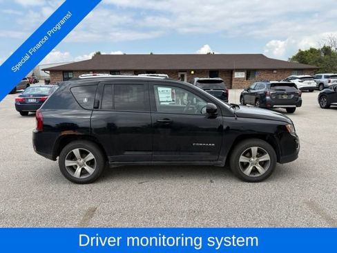 Used 2017 Jeep Compass High Altitude FWD image 7