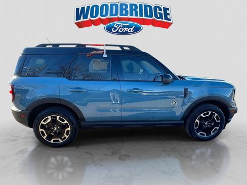 Used 2023 Ford Bronco Sport Outer Banks image 3