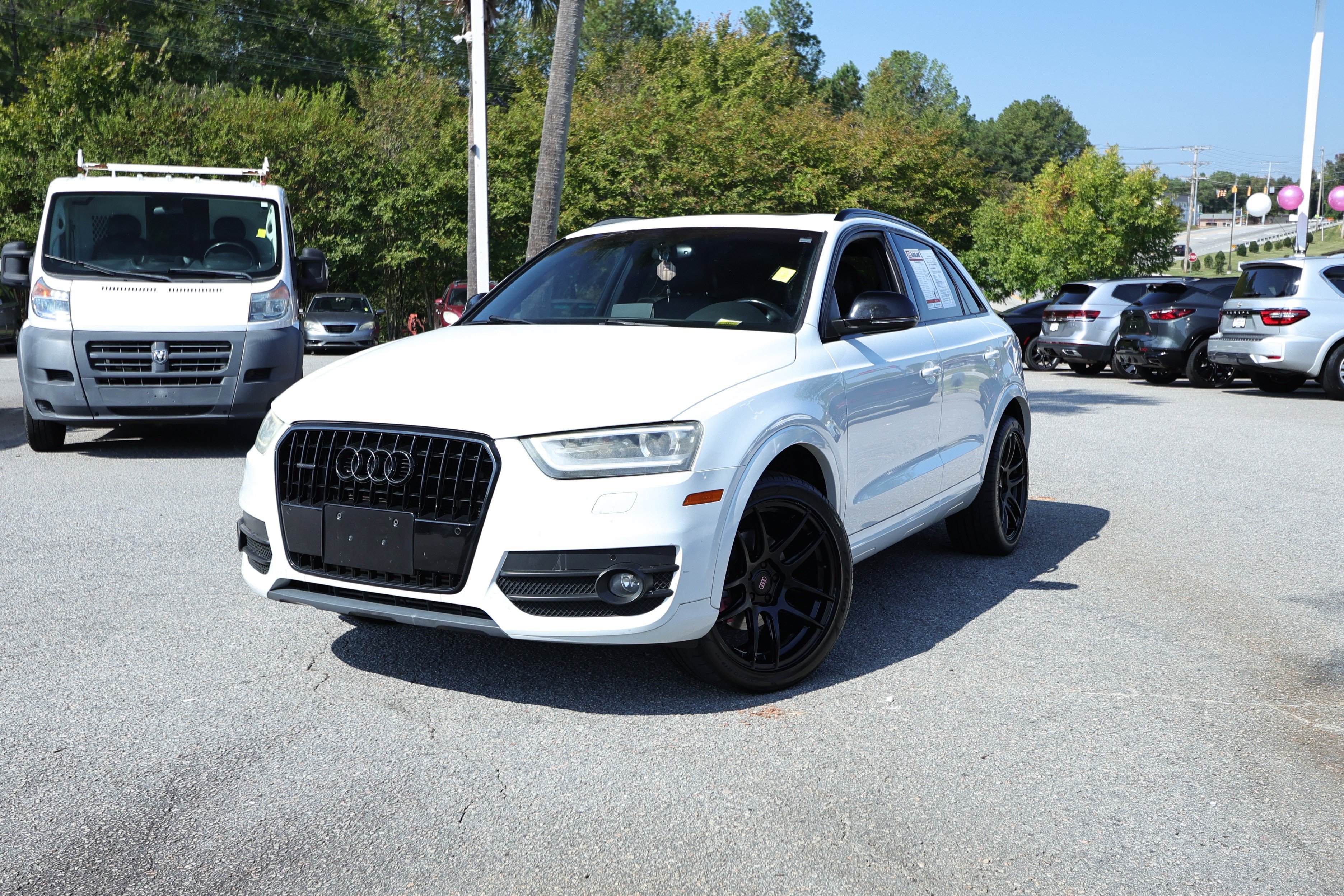 Used 2015 Audi Q3 2.0T Prestige w/ Prestige Package AWD/4WD image 1