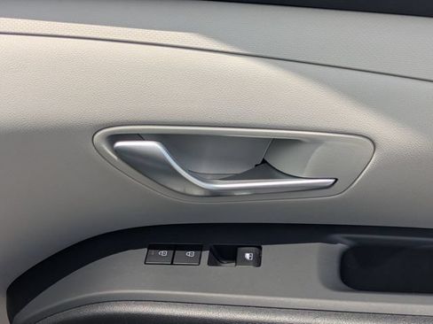 Used 2025 Hyundai Tucson SEL FWD image 35