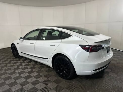 Used 2019 Tesla Model 3 Performance image 5