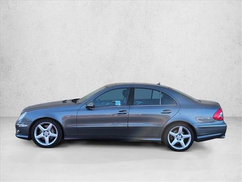 Used 2009 Mercedes-Benz E 350 Sedan image 9