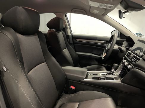 Used 2020 Honda Accord LX image 15