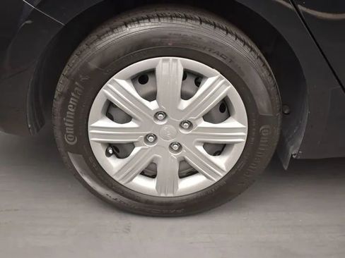 Used 2023 Kia Rio LX image 34