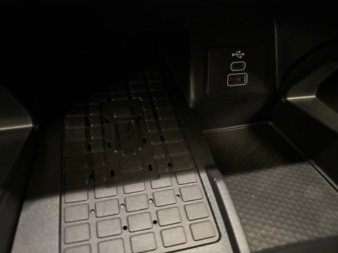 New 2025 Ford Ranger XLT w/ Equipment Group 301A High image 26