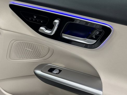 Certified 2025 Mercedes-Benz C 300 Sedan image 16
