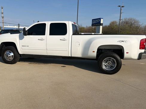 Used 2013 Chevrolet Silverado 3500 LTZ w/ LTZ Plus Package image 12