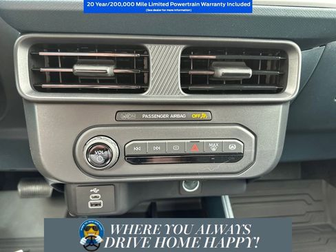 New 2026 Ford Maverick XL image 18