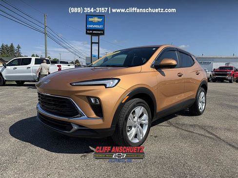 Used 2024 Buick Encore GX Preferred w/ Advanced Technology Package AWD/4WD image 1