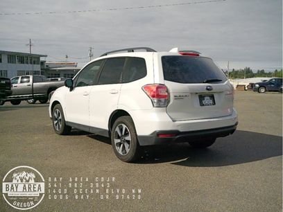 Used 2018 Subaru Forester 2.5i w/ Alloy Wheel Package