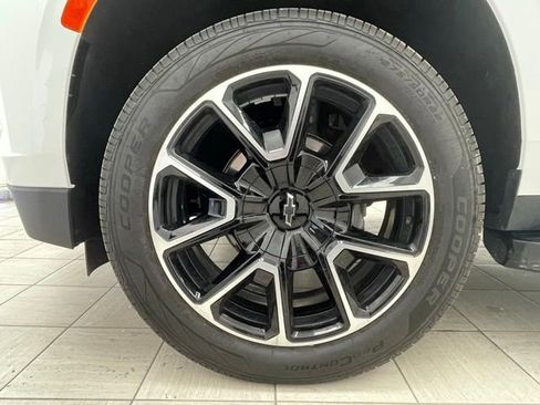Certified 2023 Chevrolet Tahoe RST w/ Luxury Package AWD/4WD image 11