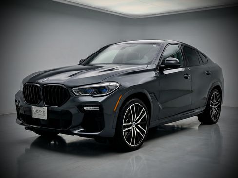 Used 2022 BMW X6 xDrive40i w/ Executive Package AWD/4WD image 1