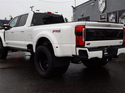 Used 2026 Ford F450 Platinum w/ FX4 Off-Road Package image 3