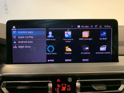 Used 2023 BMW X4 xDrive30i w/ M Sport Package AWD/4WD image 44