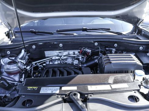 Used 2022 Volkswagen Atlas SE image 39