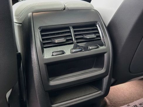 Used 2023 BMW X5 sDrive40i w/ M Sport Package RWD image 26