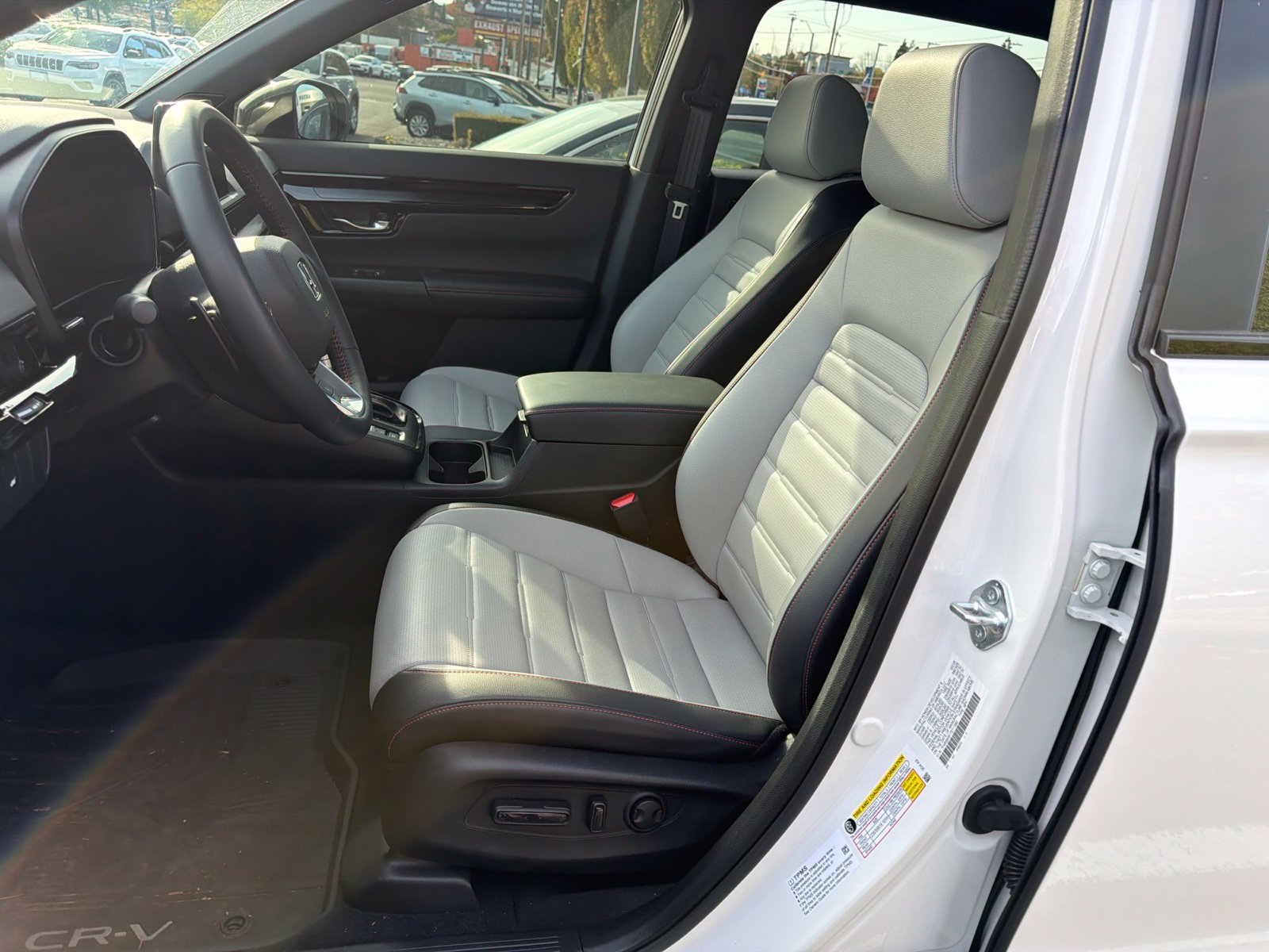 Used 2026 Honda CR-V Sport Touring image 7