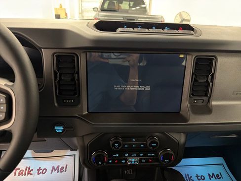 New 2026 Ford Bronco Badlands AWD/4WD image 12