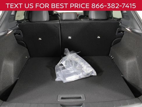 New 2026 Nissan Kicks SR w/ Cold Weather Package FWD image 14