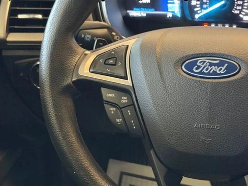 Used 2019 Ford Fusion SE FWD image 23