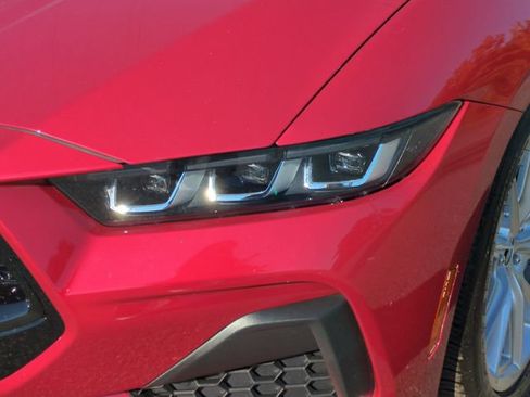Used 2024 Ford Mustang GT Premium RWD image 9