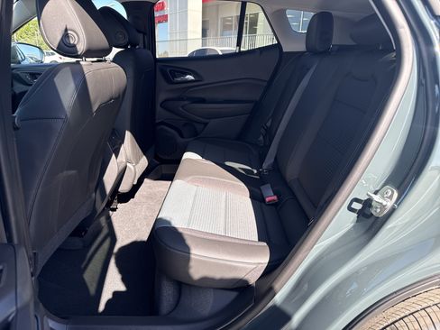 New 2026 Chevrolet Trax LT w/ LT Convenience Package FWD image 11