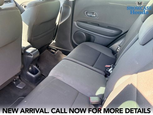 Used 2022 Honda HR-V LX image 8