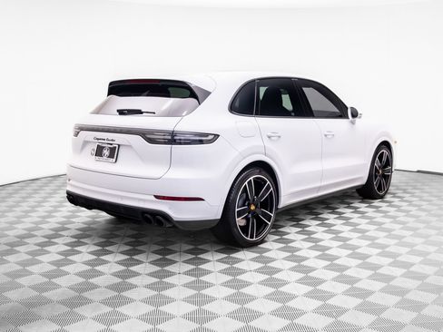 Used 2023 Porsche Cayenne Turbo AWD/4WD image 8