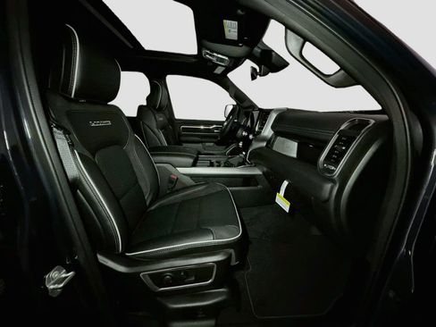 New 2026 RAM 1500 Laramie w/ Night Edition AWD/4WD image 33