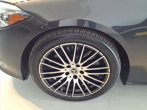 Used 2023 Mercedes-Benz C 300 4MATIC Sedan image 8