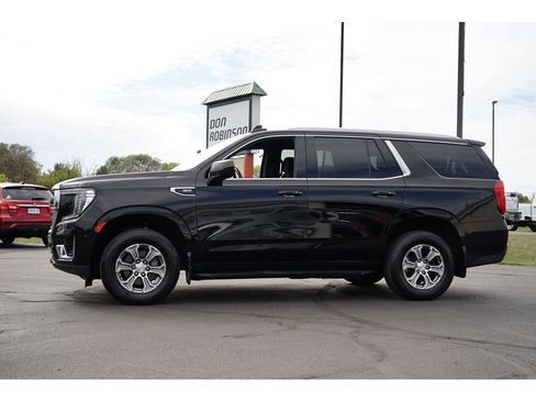 Used 2022 GMC Yukon SLE w/ Gmc Pro Safety Plus Package image 6