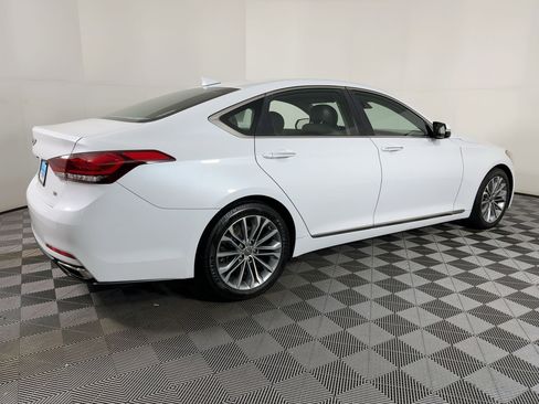 Used 2017 Genesis G80 3.8 image 7